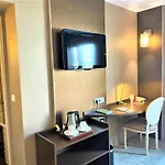 فندق Logis Restaurant Le Fruitier