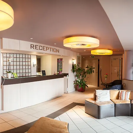 Logis Restaurant Le Fruitier 酒店 3*