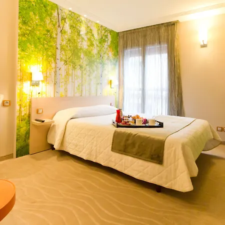 Logis Restaurant Le Fruitier 维勒迪莱丝波利斯