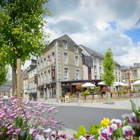 ホテル Logis Restaurant Le Fruitier ヴィルデュ・レ・ポエル