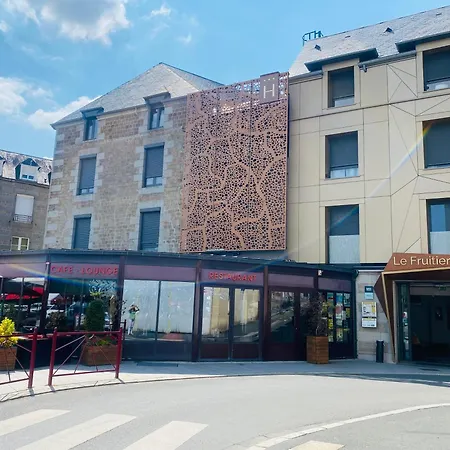 Logis Restaurant Le Fruitier Hotel 3*