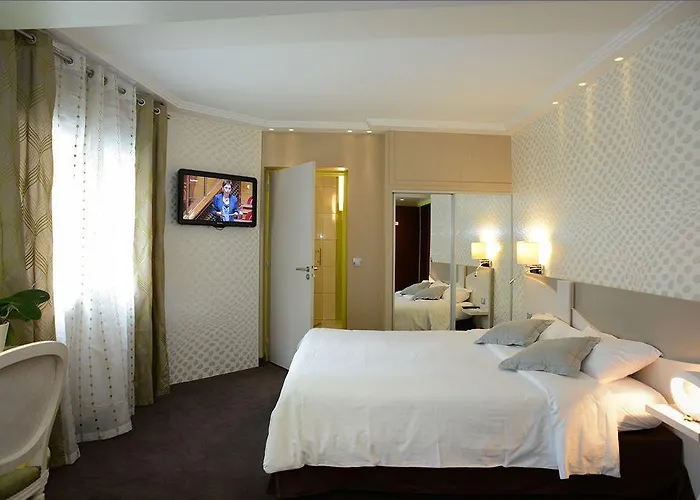 Logis Restaurant Le Fruitier 3*