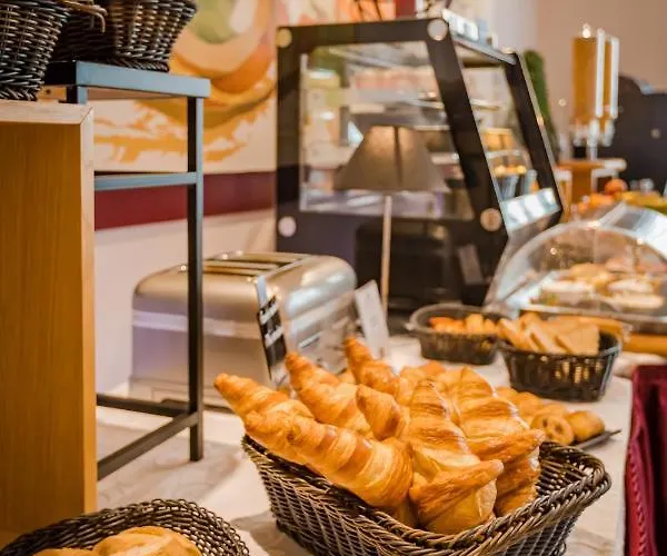 Hôtel-restaurant Le Fruitier Villedieu-les-Poêles