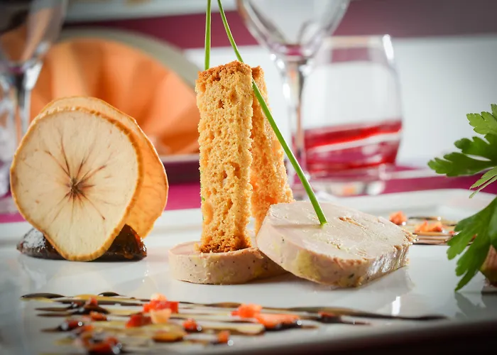 Logis Restaurant Le Fruitier 3*