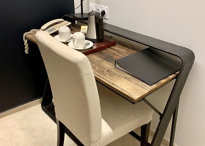 Logis Restaurant Le Fruitier Hotel